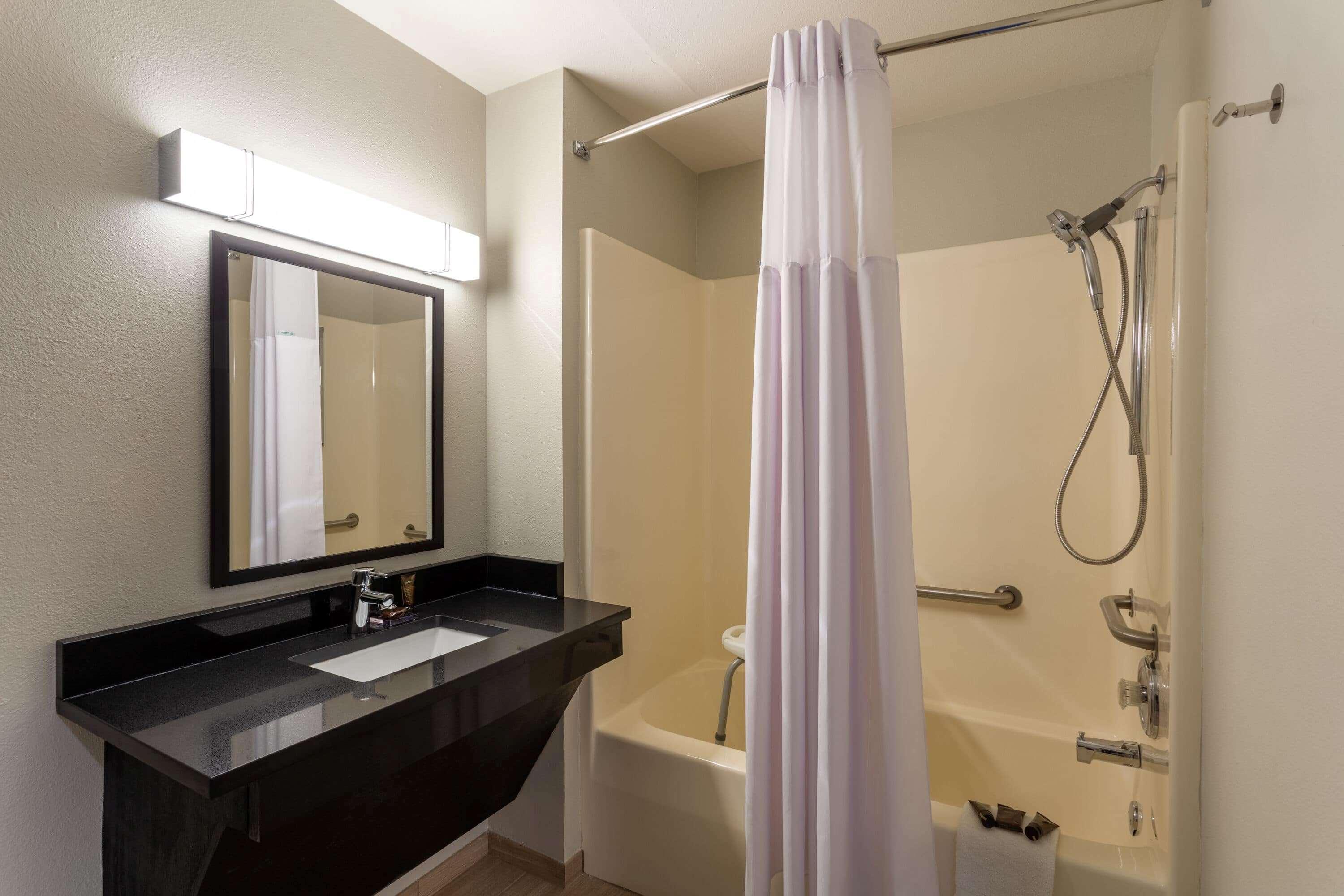 Wingate By Wyndham Waterpark