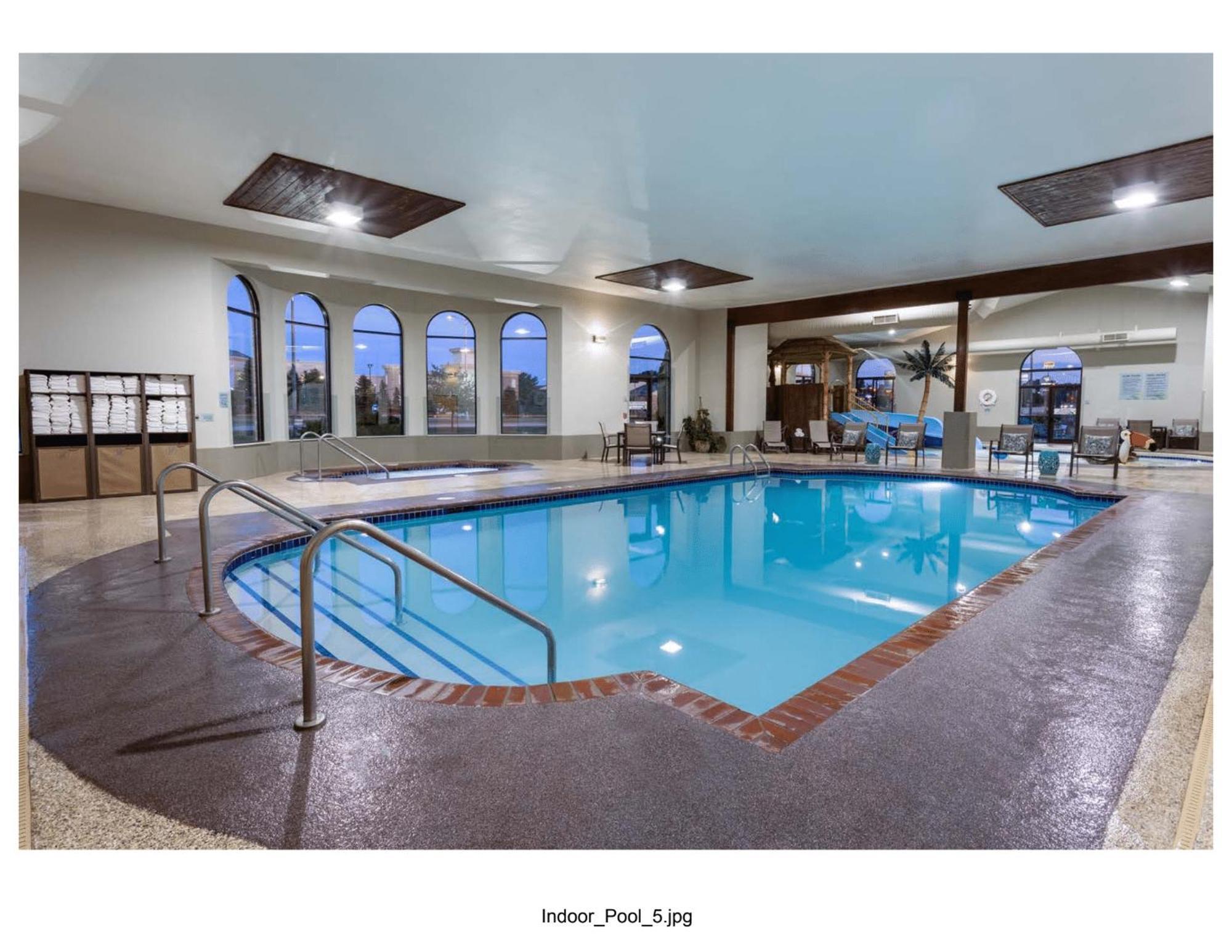 Hotel Wingate By Wyndham Waterpark Lake Delton