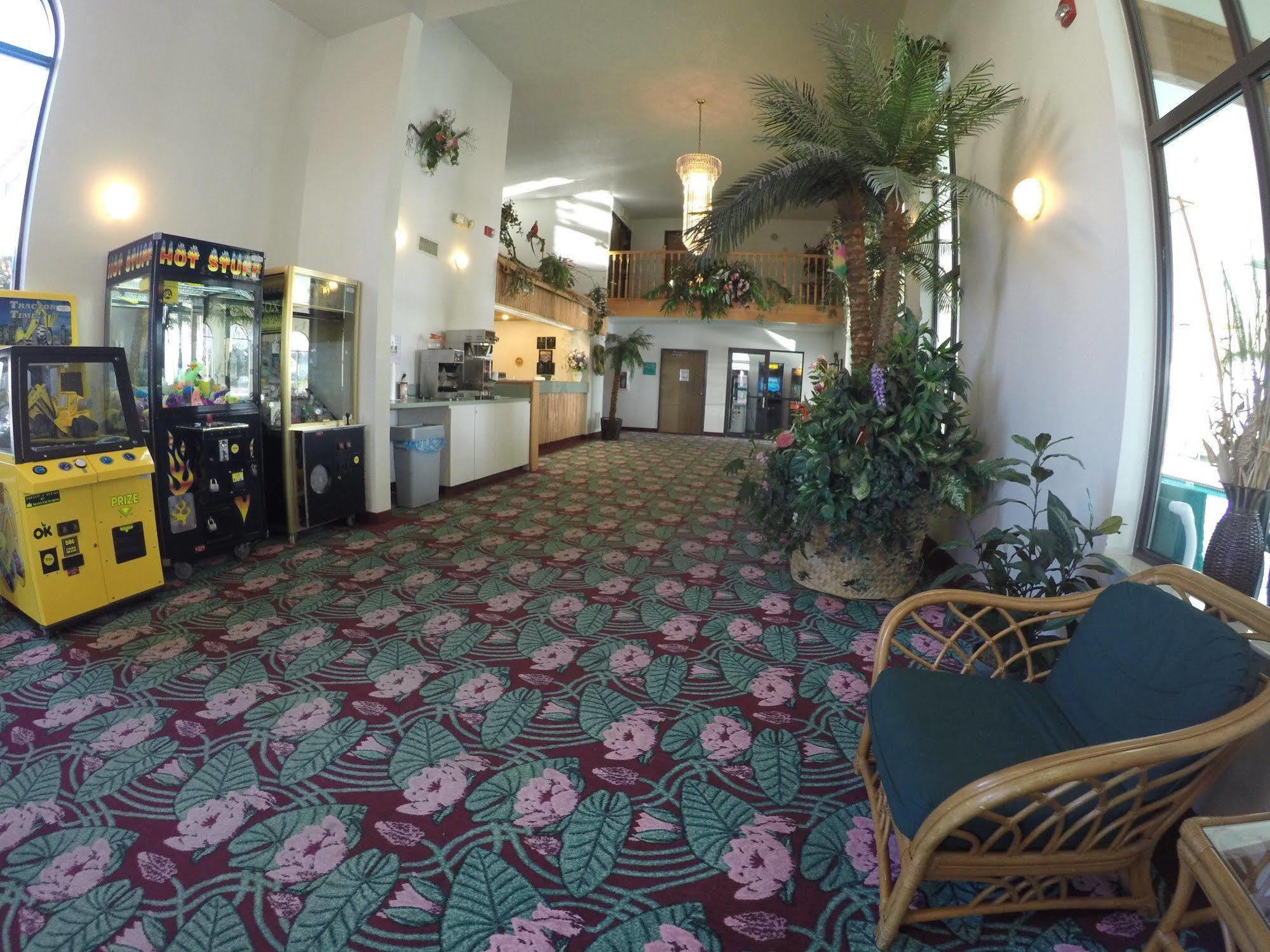Hotel Wingate By Wyndham Waterpark Lake Delton
