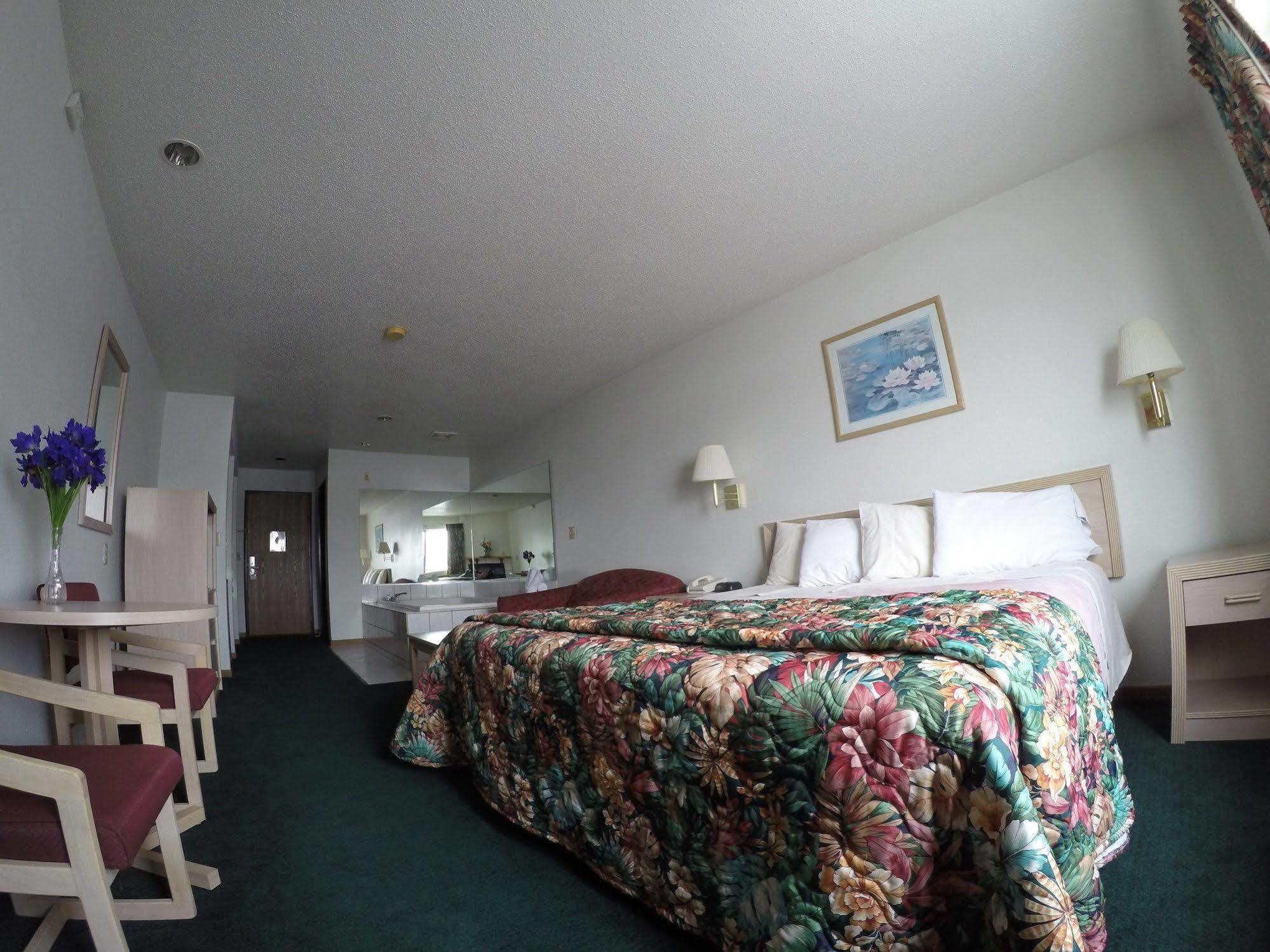 Hotel Wingate By Wyndham Waterpark 2*
